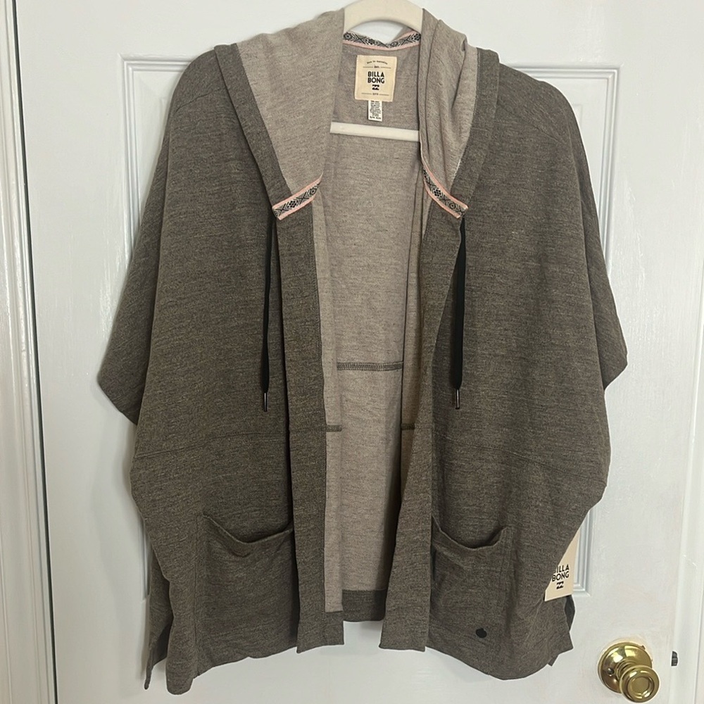 Billabong Tan Hooded Cape